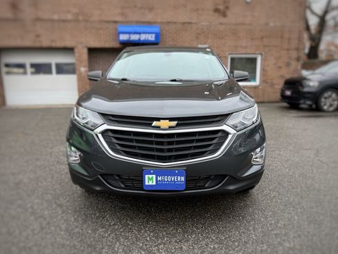 Used 2019 Chevrolet Equinox LS image 2