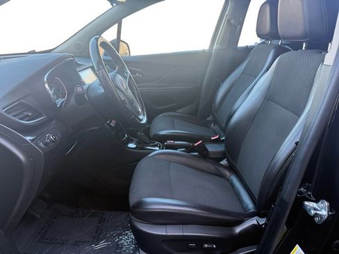 Used 2019 Buick Encore Preferred image 10