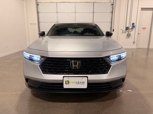 Used 2024 Honda Accord Sport image 2