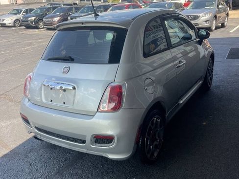Used 2012 FIAT 500 Sport w/ Safety & Convenience Pkg FWD image 4