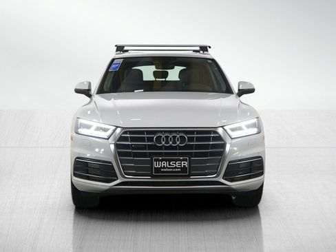 Used 2019 Audi Q5 2.0T Premium Plus w/ Premium Plus Package image 8