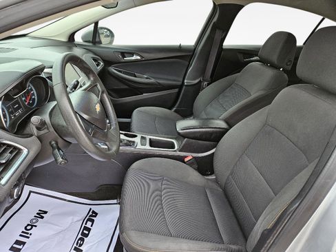 Used 2017 Chevrolet Cruze LS image 20