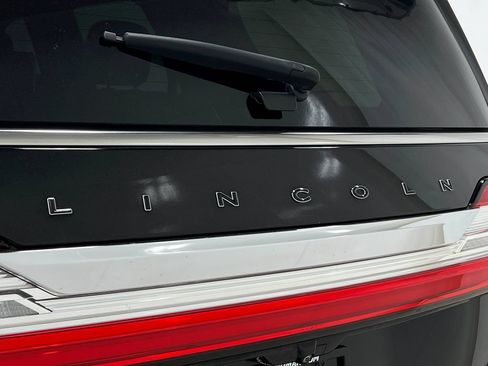 Used 2019 Lincoln Navigator Black Label w/ Cargo Package AWD/4WD image 44