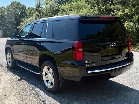 Used 2019 Chevrolet Tahoe Premier AWD/4WD image 2