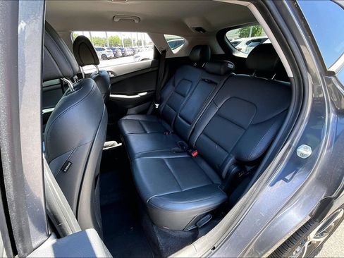 Used 2016 Hyundai Tucson Limited FWD image 18