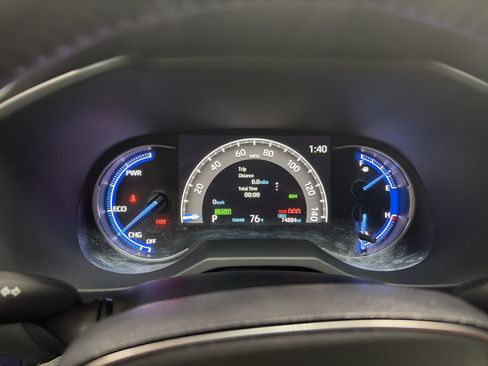 Used 2020 Toyota RAV4 Limited w/ Carpet Mat Package AWD/4WD image 15