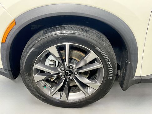 Used 2023 INFINITI QX60 Luxe w/ Cargo Package image 13