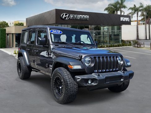 Used 2018 Jeep Wrangler Unlimited Sport AWD/4WD image 1