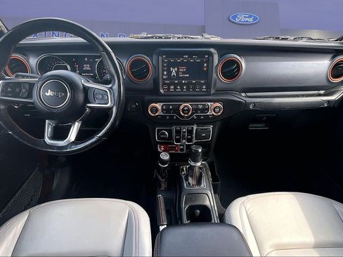 Used 2022 Jeep Gladiator Mojave w/ LED Lighting Group AWD/4WD image 8