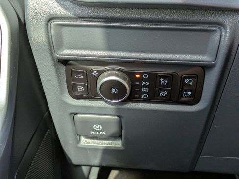 Used 2025 Ford F150 XLT w/ Equipment Group 302A MID AWD/4WD image 36