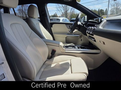 Certified 2025 Mercedes-Benz GLA 250 4MATIC image 30