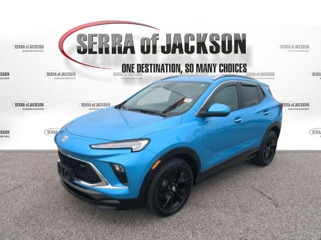 Used 2026 Buick Encore GX Sport Touring FWD image 5