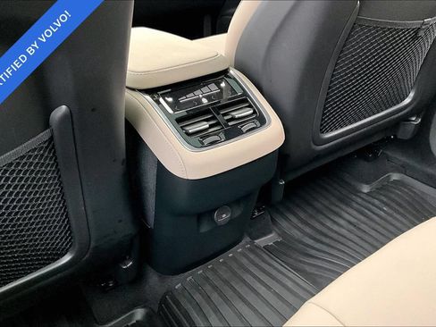 Certified 2026 Volvo XC90 B5 Plus w/ Protection Package Premier AWD/4WD image 31