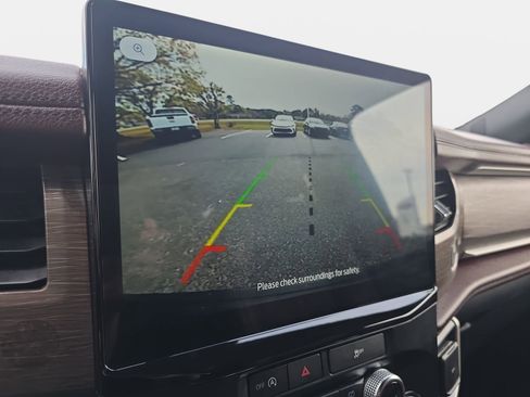 Used 2024 Ford Expedition Max Limited image 24