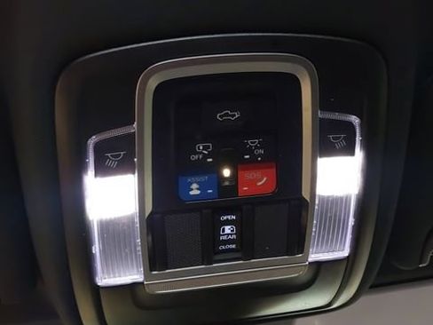 Used 2024 RAM 2500 Rebel w/ Towing Technology Group AWD/4WD image 29