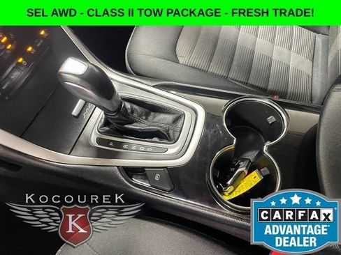 Used 2016 Ford Edge SEL w/ Class II Trailer Tow Package AWD/4WD image 17