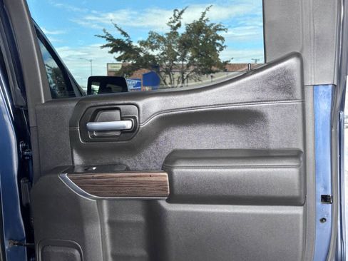 Used 2021 Chevrolet Silverado 1500 RST image 14