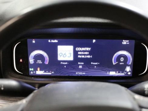 Used 2023 Jeep Wagoneer L Series II image 20