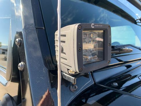 Used 2010 Jeep Wrangler Unlimited Rubicon w/ Dual Top Group image 24