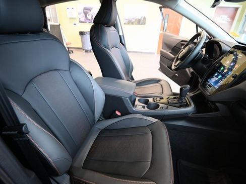 Certified 2025 Subaru Crosstrek 2.5i Limited w/ Popular Package #3A image 24