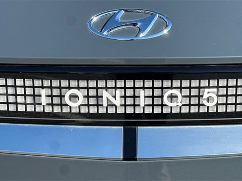 Certified 2024 Hyundai Ioniq 5 Limited image 35