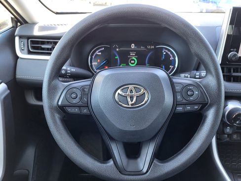 Certified 2025 Toyota RAV4 XLE image 9