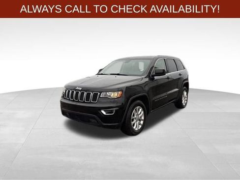 Used 2022 Jeep Grand Cherokee Laredo E w/ Security & Convenience Group AWD/4WD image 3