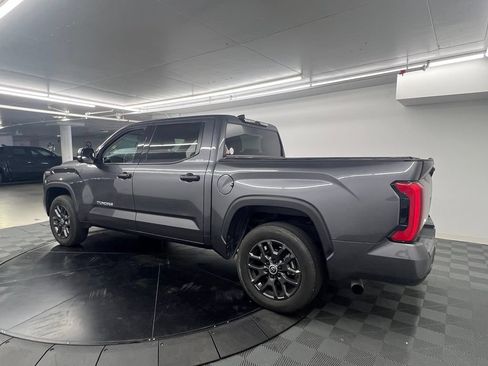 Used 2023 Toyota Tundra SR5 w/ SR5 Convenience Package AWD/4WD image 5