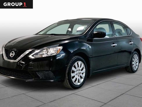 Used 2017 Nissan Sentra S image 1