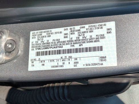 Used 2023 Ford Escape ST-Line w/ Tech Pack #1 FWD image 36
