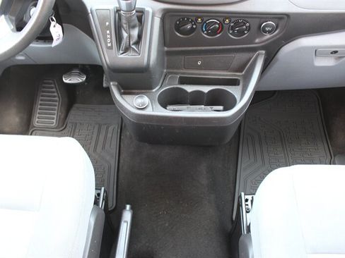 Used 2019 Ford Transit 350 XLT RWD image 20