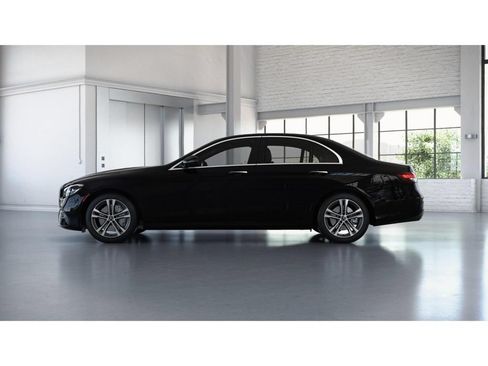 Certified 2023 Mercedes-Benz E 350 4MATIC Sedan image 35