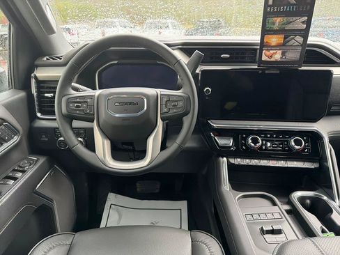 New 2026 GMC Sierra 2500 Denali w/ Denali Reserve Package AWD/4WD image 15
