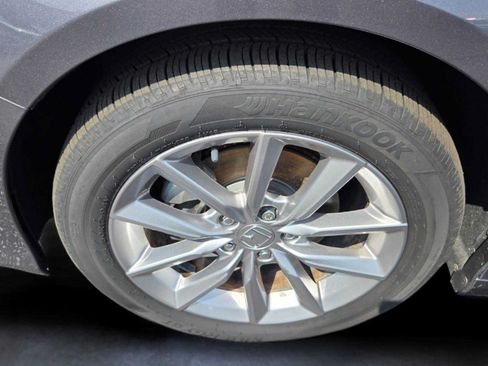 Used 2022 Honda Accord LX image 9