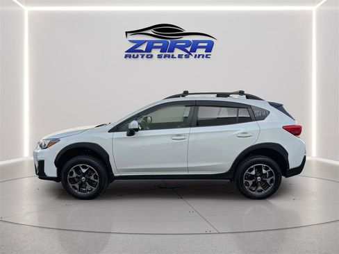 Used 2018 Subaru Crosstrek 2.0i Premium image 4