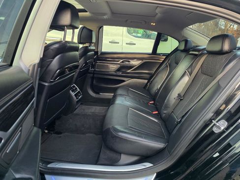 Used 2017 BMW 740e xDrive AWD/4WD image 11