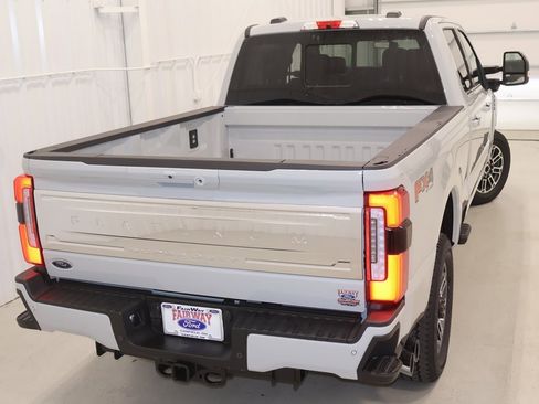 New 2026 Ford F350 Platinum w/ Platinum Plus Package image 40