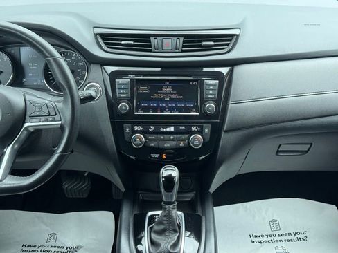 Used 2020 Nissan Rogue SV AWD/4WD image 42