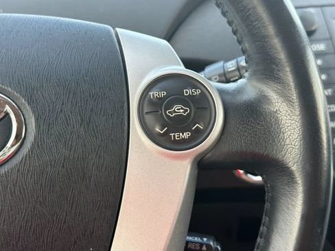 Used 2010 Toyota Prius Five FWD image 26