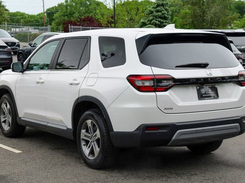 Used 2023 Honda Pilot EX-L image 5