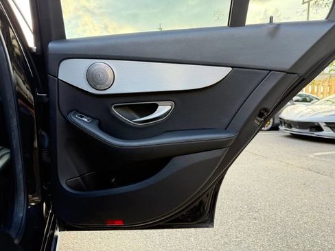 Used 2018 Mercedes-Benz C 300 Sedan image 25