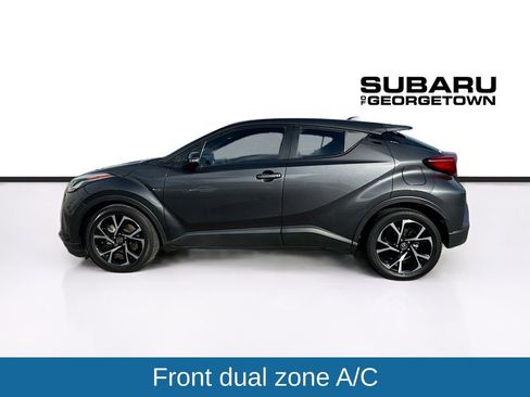 Used 2021 Toyota C-HR XLE image 4
