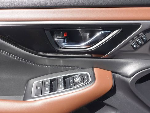 Used 2020 Subaru Outback Touring XT image 11