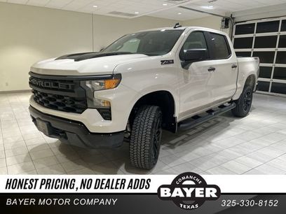 New 2026 Chevrolet Silverado 1500 Custom Trail Boss w/ Turbomax Blackout Package