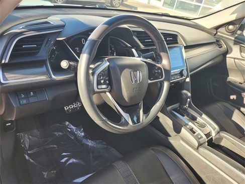 Used 2020 Honda Civic Touring image 12