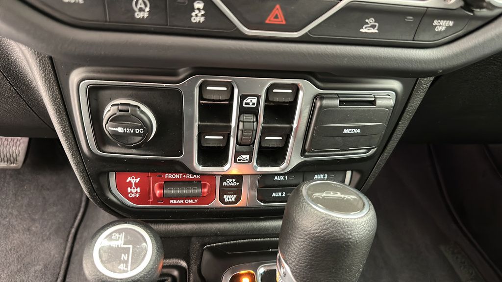 Used 2026 Jeep Gladiator Rubicon AWD/4WD image 21