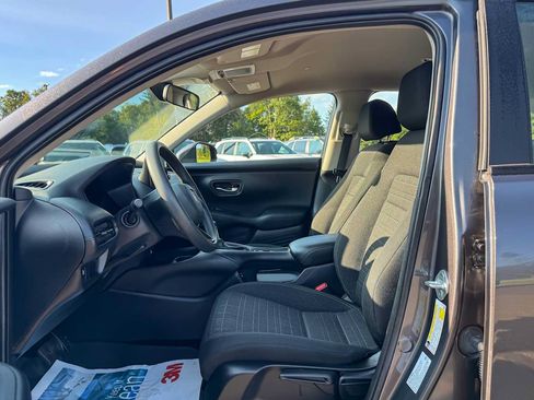 Used 2024 Honda HR-V LX image 14