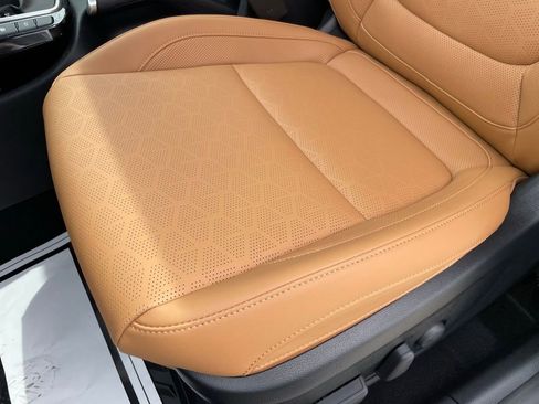 New 2026 Kia Seltos EX FWD image 22