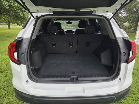 Used 2018 GMC Terrain SLE FWD image 20