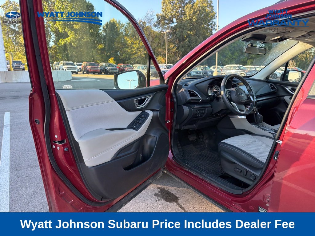 Used 2024 Subaru Forester Premium AWD/4WD image 19